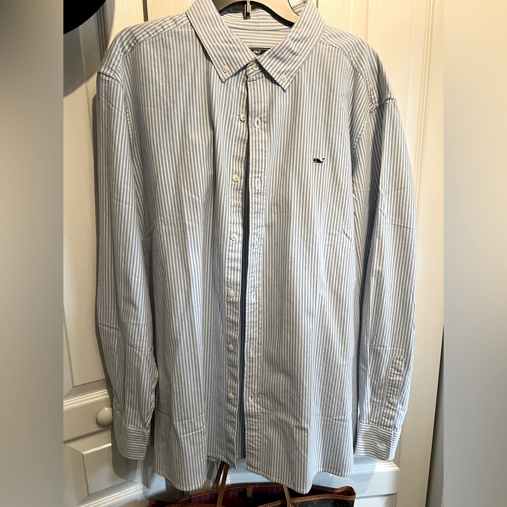 Vineyard Vines Blue Pin Stripe button down XXL NWOT- never worn